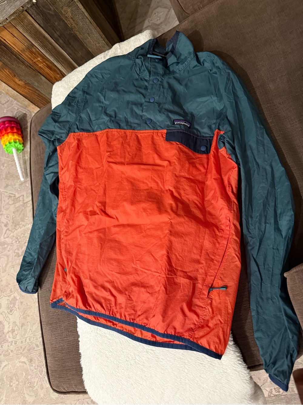 Men’s medium Patagonia windbreaker